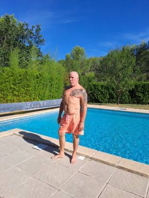 Antoine 66 лет Fuveau Франция