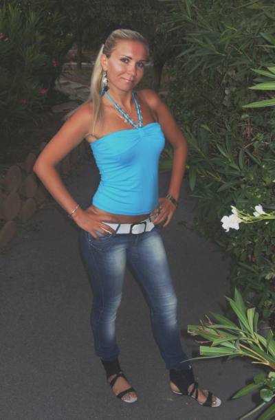 Anna 36 Jahre Teraspol Moldawien