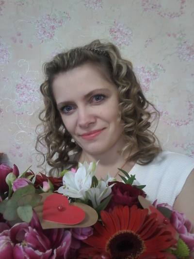 Оля 44 Jahre Daugavpils Lettland