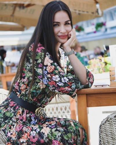 Kseniya 37 ans Minsk Biélorussie