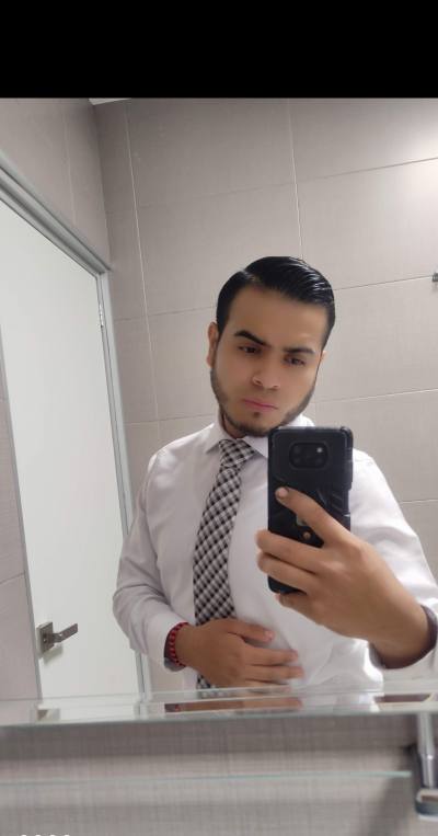 David 32 лет Texas США