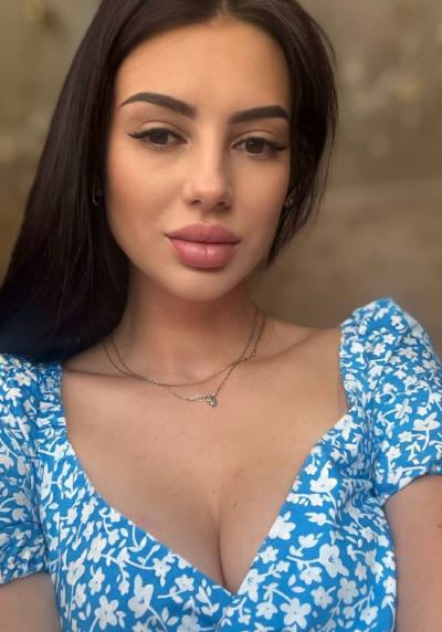 Polina 31 ans Kharkov Ukraine