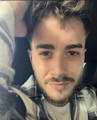 Lucas 29 лет Épinal  Франция