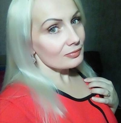 Анжела 42 ans Новосибирск Russie