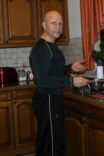 Louis 62 лет Liverpool Великобритания
