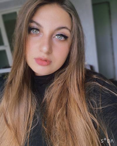 Nastya 28 ans Smolevichi Biélorussie