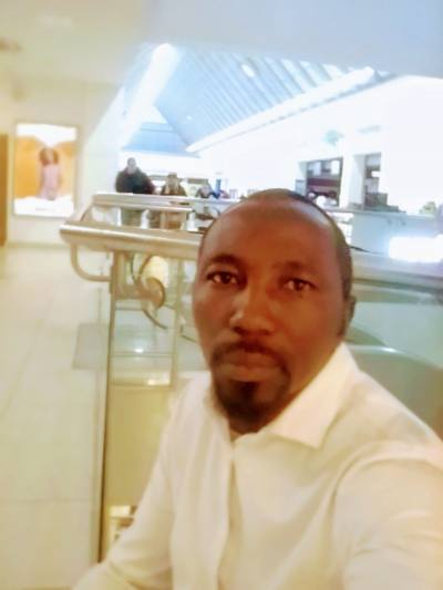 Lamine 44 лет Rostov De Don Россия