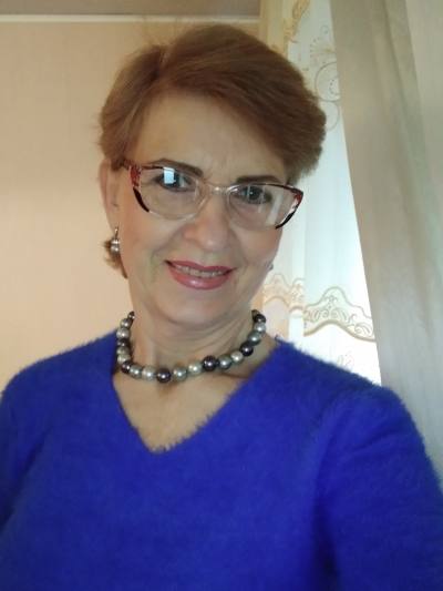 Lana 67 ans Днепр Ukraine