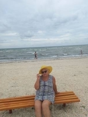 Нина 69 ans Dnipro Ukraine
