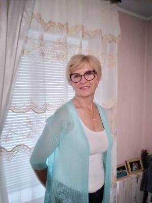 Lana 67 ans Днепр Ukraine
