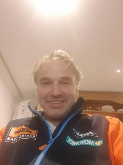 Philippe 54 ans Evian Les Bains France