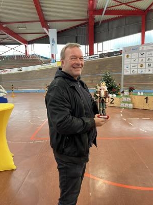 Thorsten 55 лет Düsseldorf Германия