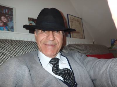 Hubery 66 ans Saint Maur France
