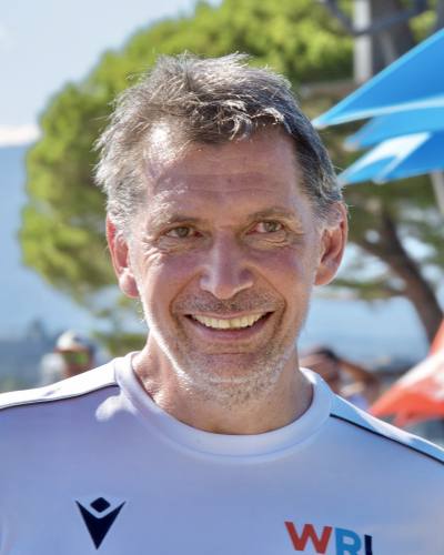 Oli 56 лет Lausanne Швейцария