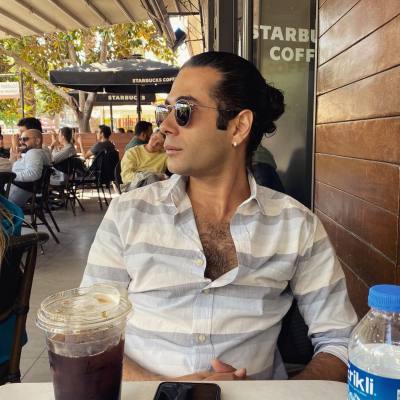 Kn 35 ans Izmir Turquie