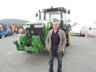 Patrick 56 лет Aurillac Франция