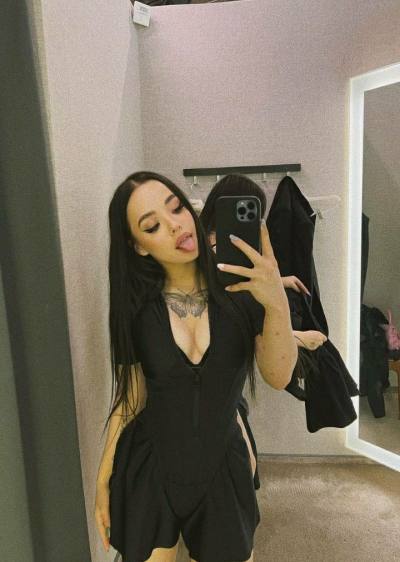 Елена 24 лет Варшава  Польша
