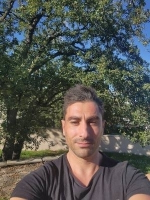 Max 39 лет Aix Франция