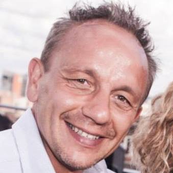 Laurent 52 ans Liege Belgique