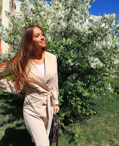 Yulia 36 ans Minsk Biélorussie