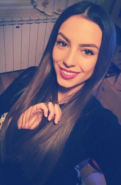 Iryna 31 years Izyum Ukraine