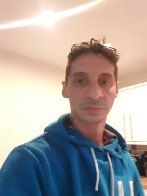 Alvaro 52 лет London  Великобритания
