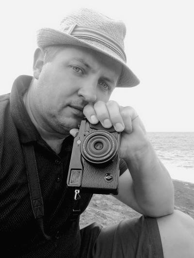 Fabrice 47 лет Chantonnay  Франция