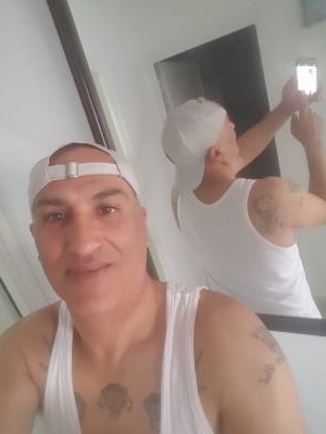 Yacine 51 ans Alger Algérie