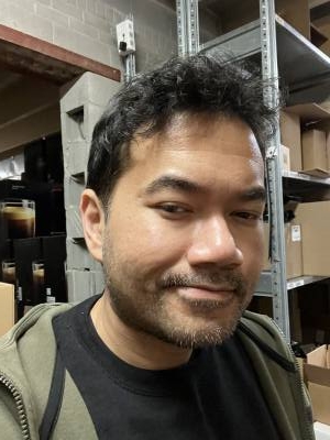 Guillaume 38 лет Montreal Канада