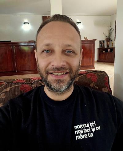 Alain 47 лет  США