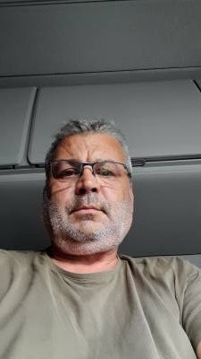 Thierry 55 лет Niort  Франция