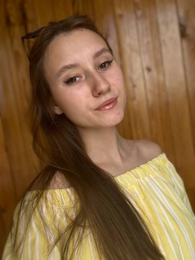 Karina 26 ans Nizhniy Novgorod Russie