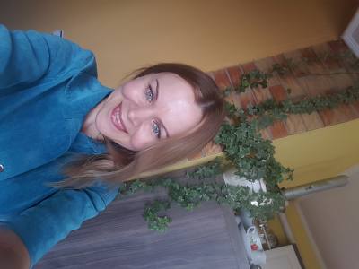 Julia 47 ans Калининград Russie