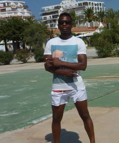 Kennedy 36 ans Villefranche-de-rouergue  France