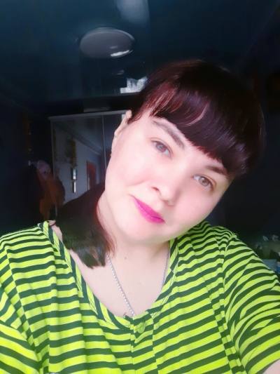 Инна 32 ans Каменское  Ukraine
