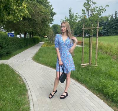 даша 21 ans Киев  Ukraine