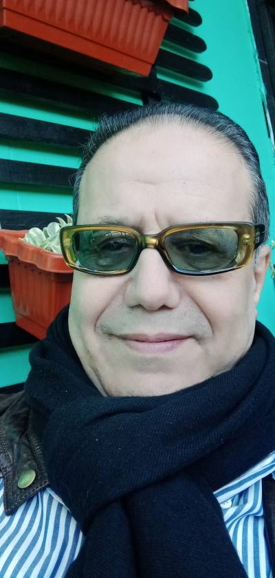 Alim 59 ans Berlin Allemagne