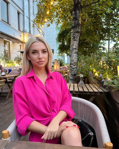 Polina 31 years Moscow Russia