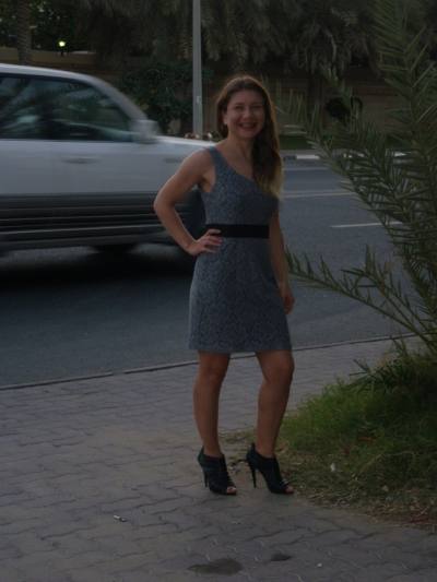 Yuliya 48 Jahre Dubai Vereinigte Arabische Emirate