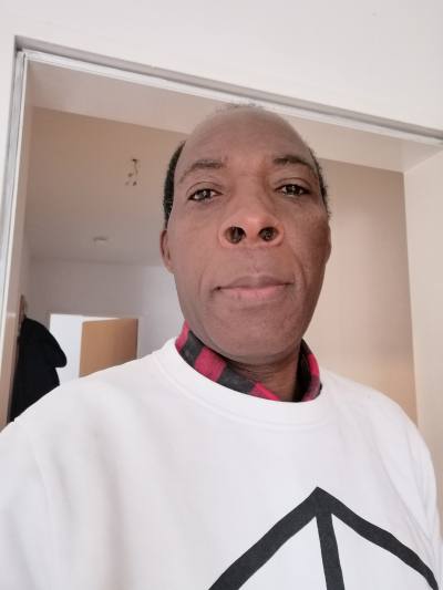 Sebastian 62 ans Hanau Allemagne