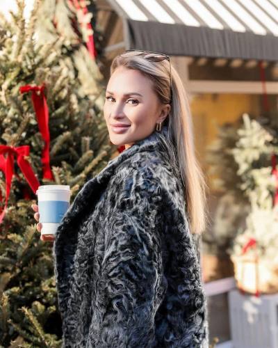 Alina 32 ans Moscow Russie