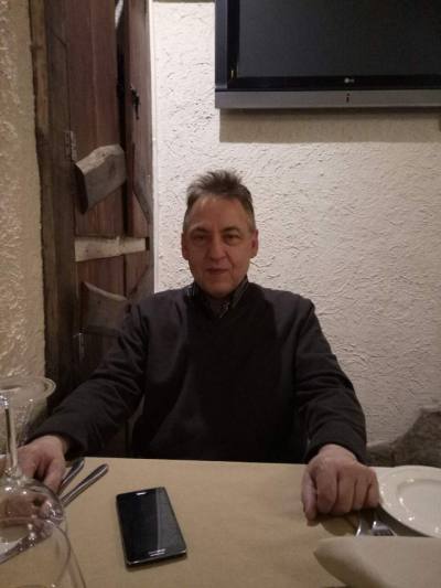 Mischa 67 ans Eisenstadt Autriche