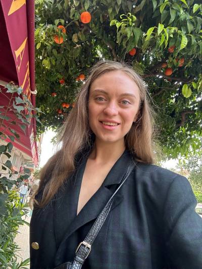 Yana 26 ans Винница  Ukraine