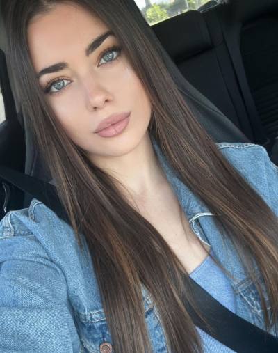 Valentunka 32 ans Kharkov Ukraine