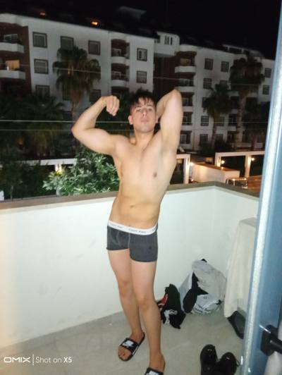 Xavier 20 лет Alanya Турция