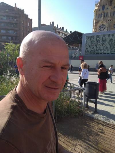 Patrick 62 лет Ouistreham Франция