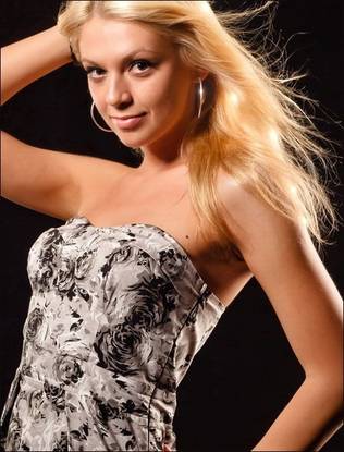 Valentina 36 ans Kiev Ukraine
