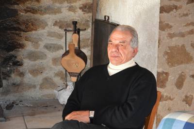 Jacques 77 лет Argentat Франция