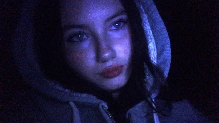 Вика 21 ans Ромни Ukraine
