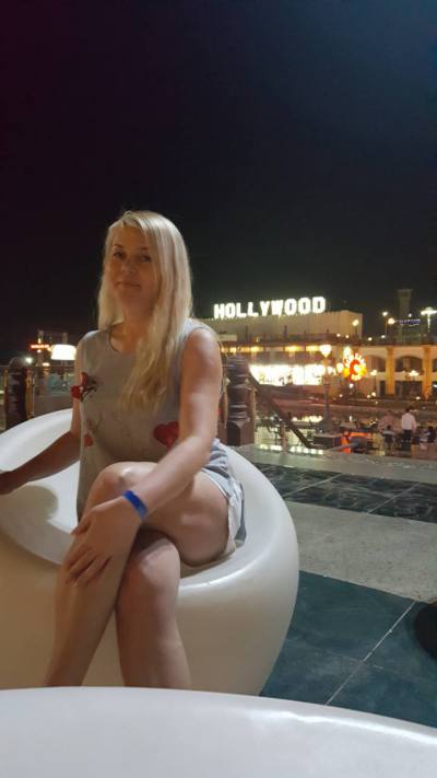 Natalia 47 ans Poltava Ukraine